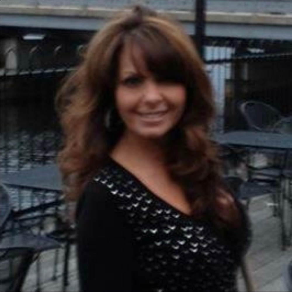 Meet your Posher, Joann